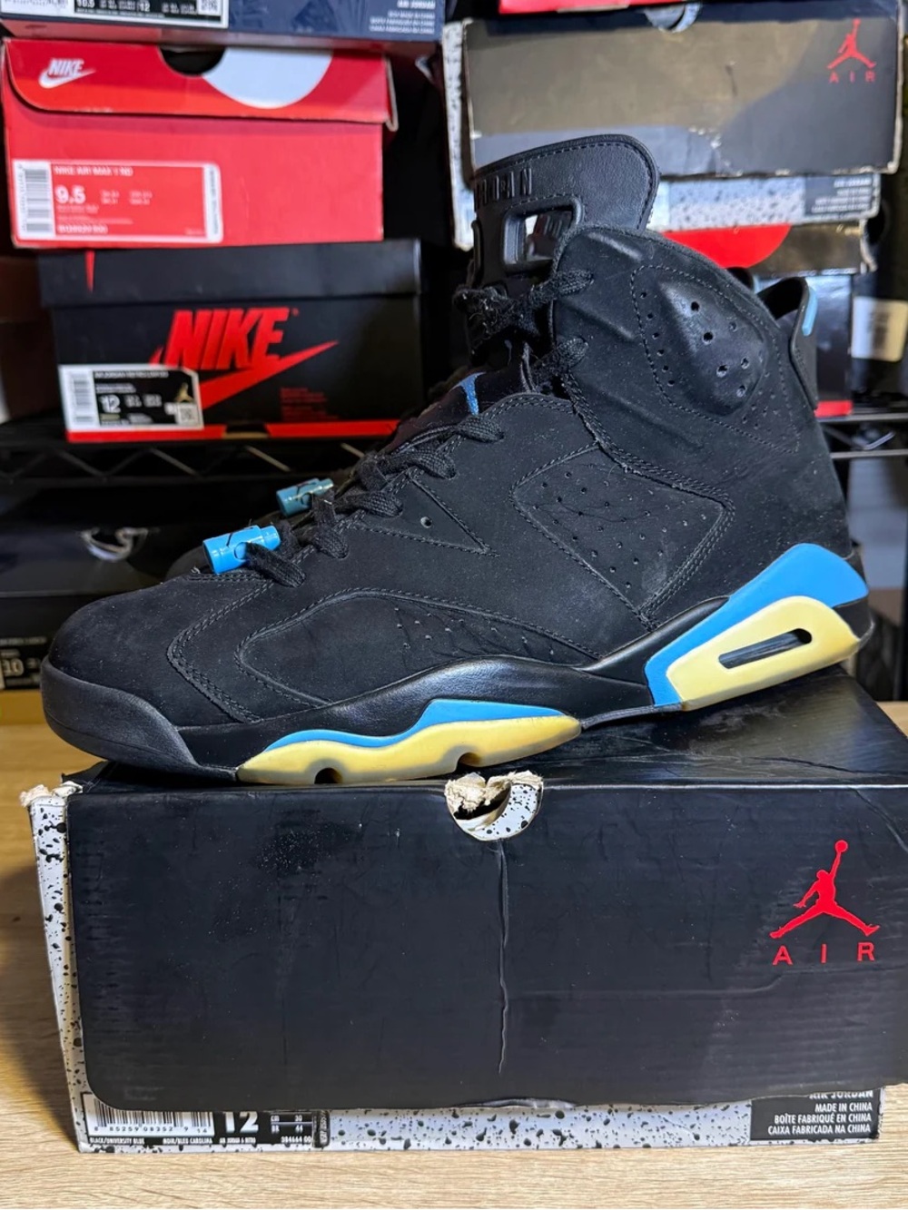Air Jordan 6 Retro UNC
